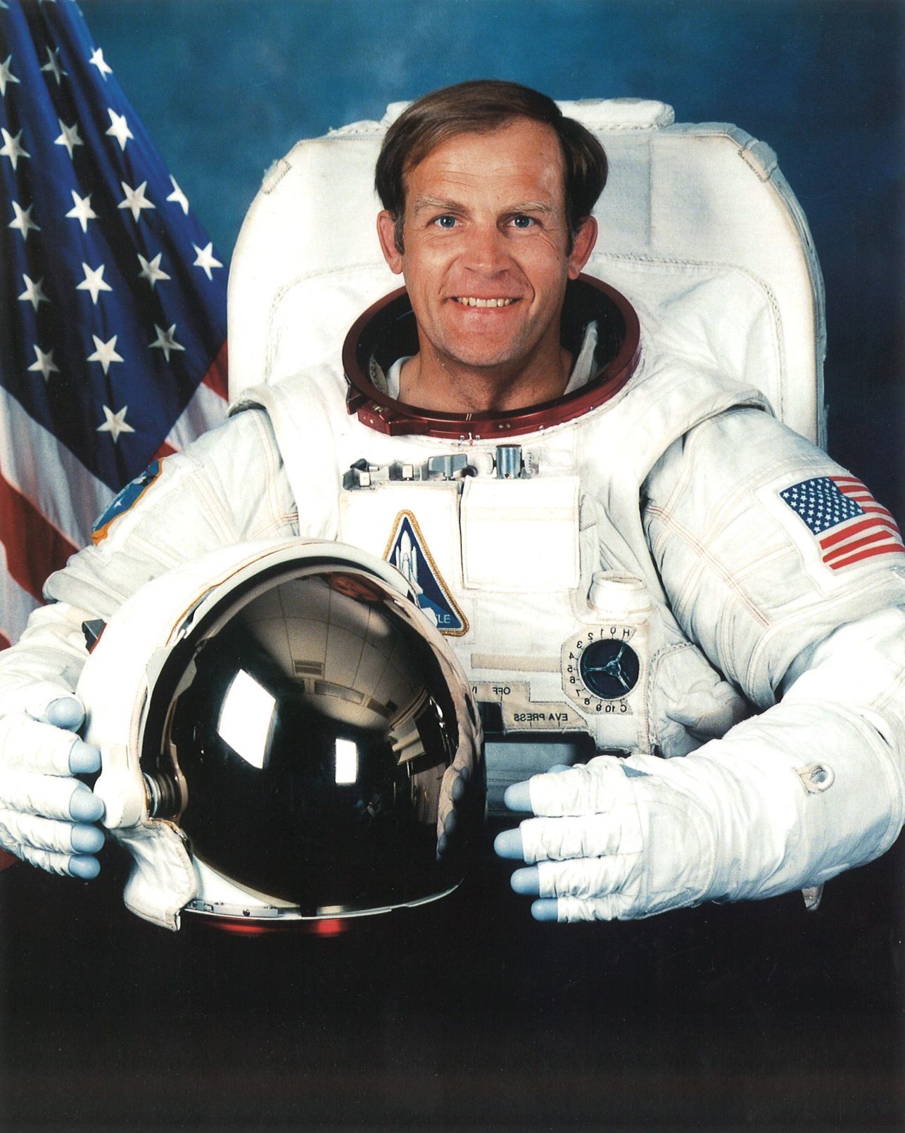 Astronaut Mark Lee, 1995